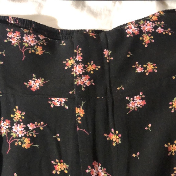 Free People floral two piece outfit with crop top and flared legs, size … - Picture 4 of 7